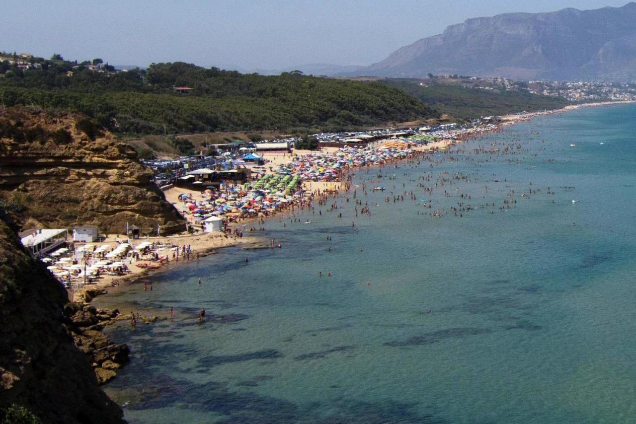 Apartamento La Stanza Vicino Al Mare , Una Camera Da Letto E Bagno Con Balcone Vista Mare Balestrate Exterior foto